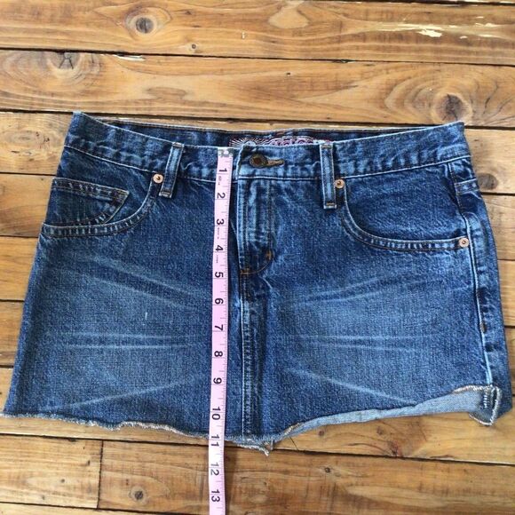 VOLCOM stone board wear jeans skirt size 5 - Picture 8 of 10